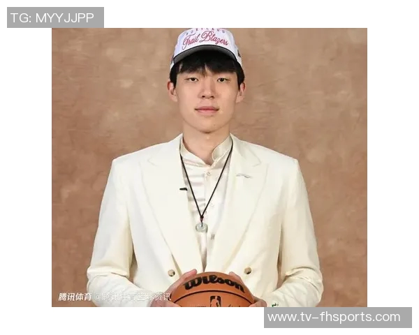 杨瀚森受伤暂时退赛晒照回应粉丝关心表示问题不大